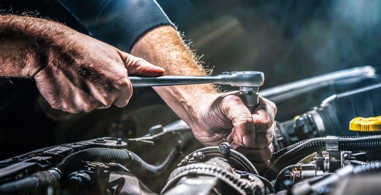 چرا تعمیرگاه و فروشگاه تخصصی گیربکس اتوماتیک رضا در اصفهان را انتخاب کنیم؟